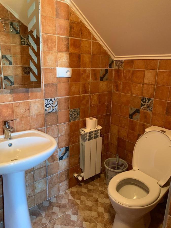 Bolnisi Elia Hotell Exteriör bild