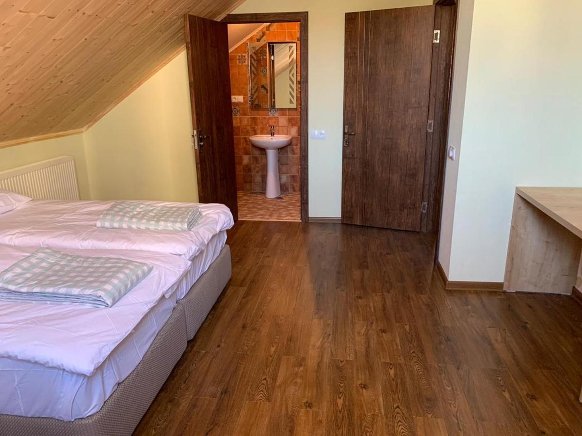 Bolnisi Elia Hotell Exteriör bild