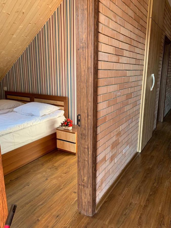 Bolnisi Elia Hotell Exteriör bild