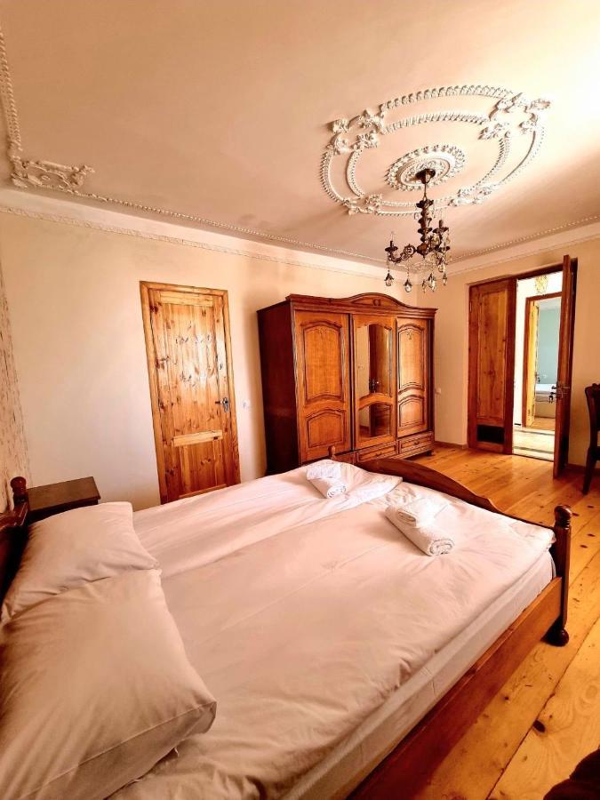 Bolnisi Elia Hotell Exteriör bild
