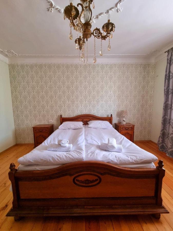 Bolnisi Elia Hotell Exteriör bild