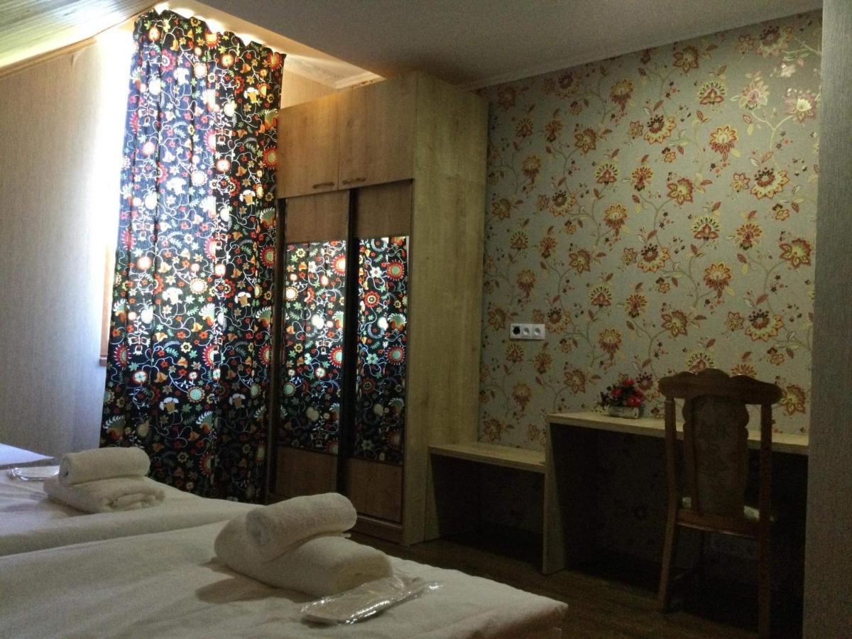 Bolnisi Elia Hotell Exteriör bild
